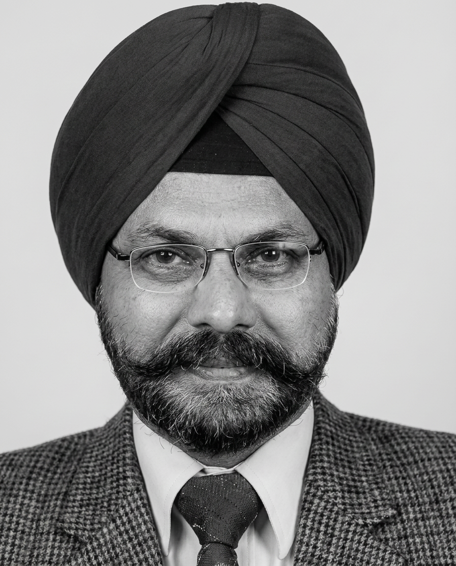 Dr (COL) B P Singh